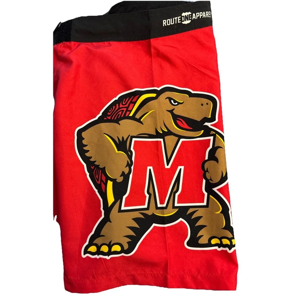Route One Apparel Men's Red Maryland Terps Board Shorts Size 32